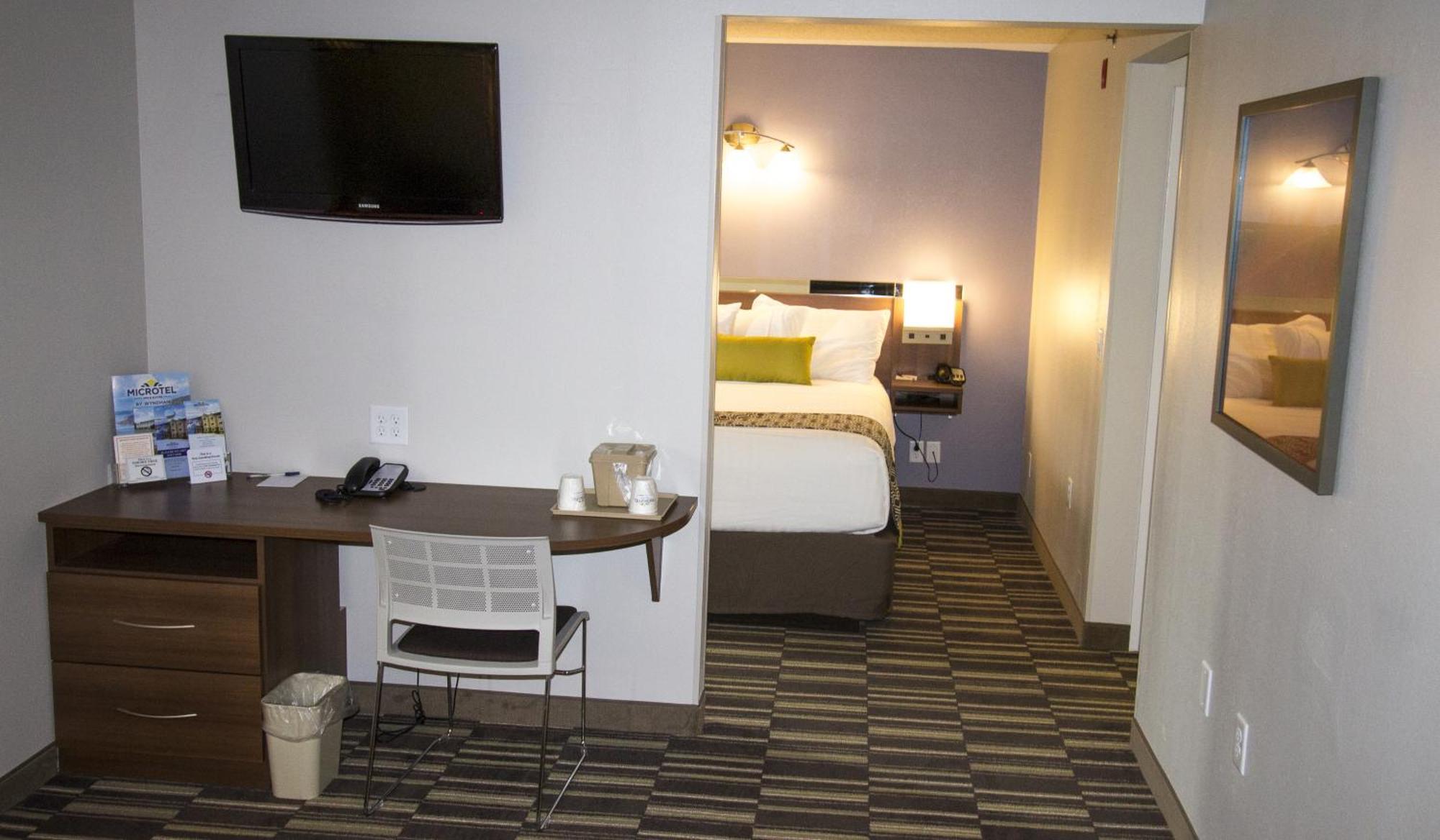 Microtel By Wyndham Victor Zimmer foto